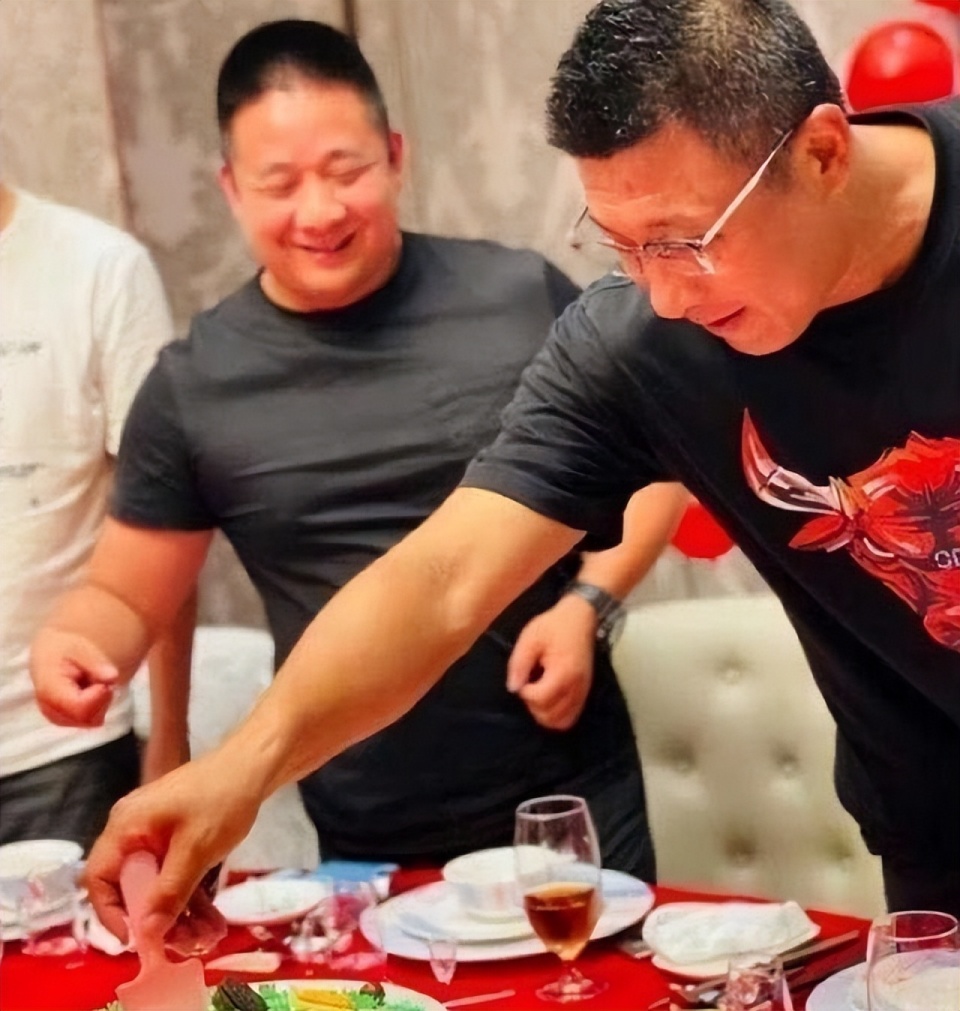 两人国家队时期合影